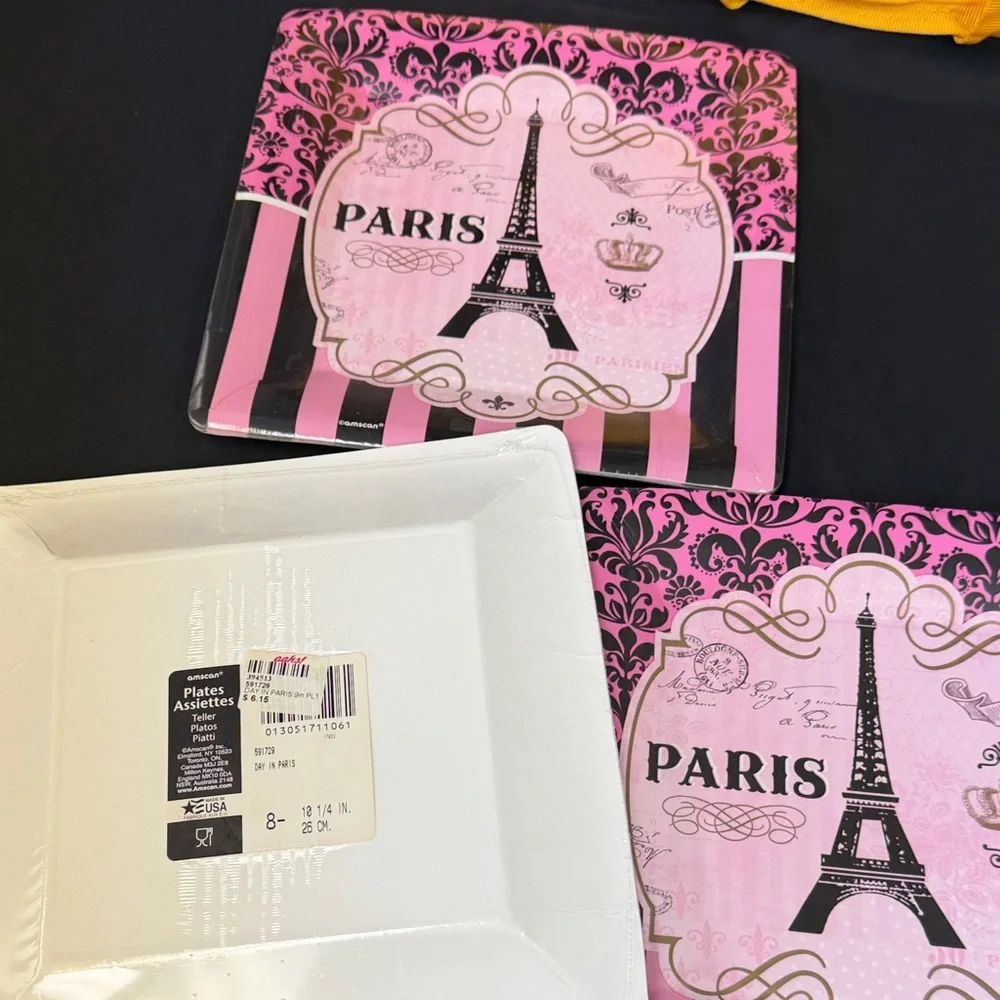 Amscan Paris Themed Pink Party Plates bundle Teller 10 1/4 inch 26cm 24 count